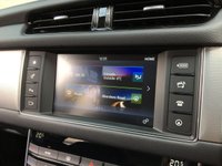 USED 2018 18 JAGUAR XF 2.0 D PRESTIGE 5d 177 BHP 