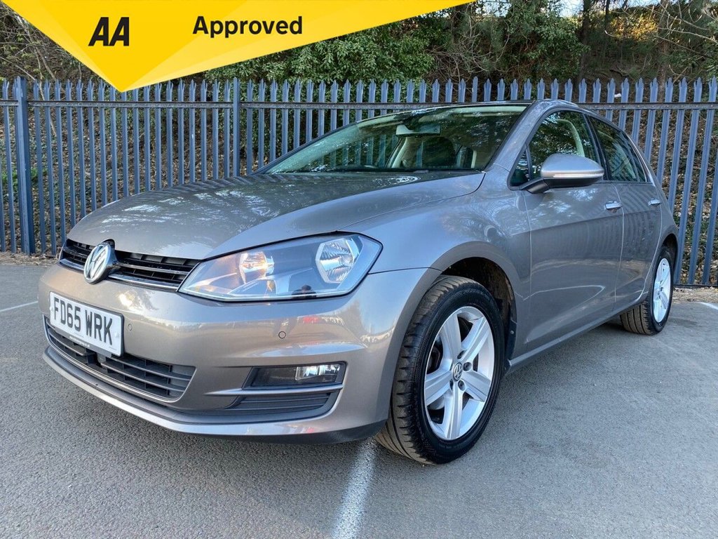 View our VOLKSWAGEN GOLF
