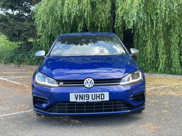 View our VOLKSWAGEN GOLF