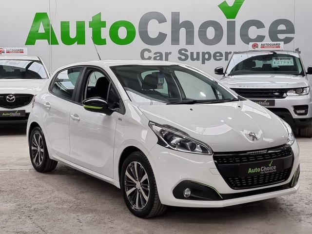 View our PEUGEOT 208