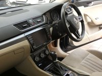 USED 2017 17 SKODA SUPERB 2.0 SE L EXECUTIVE TSI DSG 5d 217 BHP SAT NAV PART LEATHER HEATED SEATS