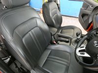 USED 2014 14 KIA SPORTAGE 1.7 CRDI 3 SAT NAV ISG 5d 114 BHP SAT NAV LEATHER SUNROOF