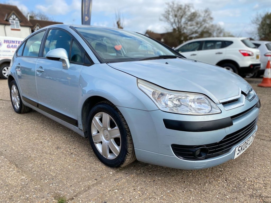 View our CITROEN C4