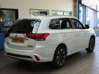 USED 2017 17 MITSUBISHI OUTLANDER 2.0 PHEV 4H 5d 200 BHP SAT NAV SUNROOF LEATHER VAT Q