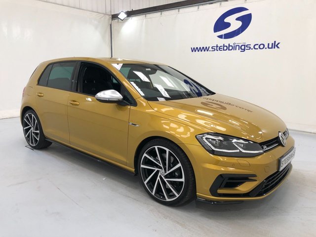 2019 19 VOLKSWAGEN GOLF 2.0 TSI 300 R 4MOTION DSG 5d 296 BHP
