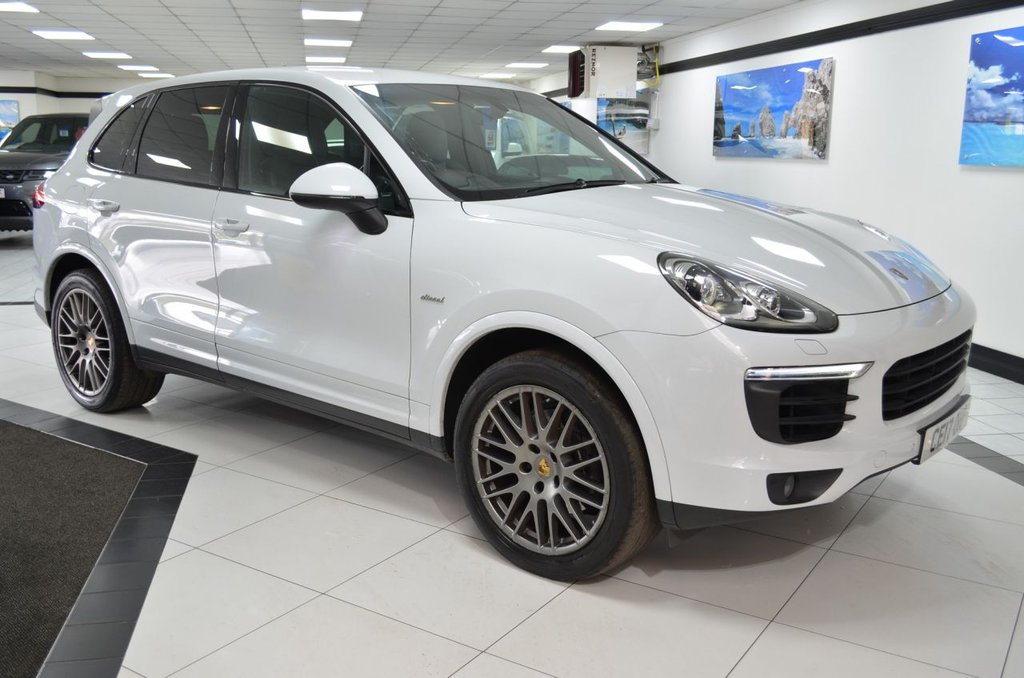 View our PORSCHE CAYENNE