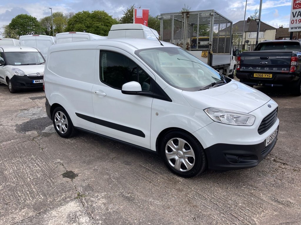 View our FORD TRANSIT COURIER