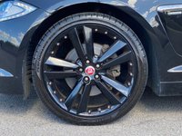 USED 2015 15 JAGUAR XF 2.2 D R-SPORT BLACK 4d 200 BHP LEATHER | 20" ALLOYS | PRISTINE |