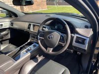 USED 2015 15 JAGUAR XF 2.2 D R-SPORT BLACK 4d 200 BHP LEATHER | 20" ALLOYS | PRISTINE |