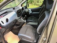 USED 2012 62 CITROEN BERLINGO 1.6 MULTISPACE XTR HDI 5d 112 BHP ONLY 2 OWNERS//FULL CITROEN/SPECIALIST SERVICE HISTORY//X8 SERVICE STAMPS 112 BHP ONLY 2 OWNERS//FULL CITROEN SERVICE HISTORY//X8 SERVICE STAMPS