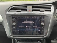 USED 2018 18 VOLKSWAGEN TIGUAN 2.0 SE NAVIGATION TDI BMT DSG 5d 148 BHP 