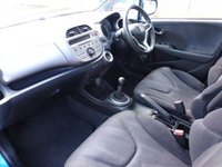 USED 2010 59 HONDA JAZZ 1.3 I-VTEC EX 5d 98 BHP www.suffolkcarcentre.co.uk - Located a Reydon