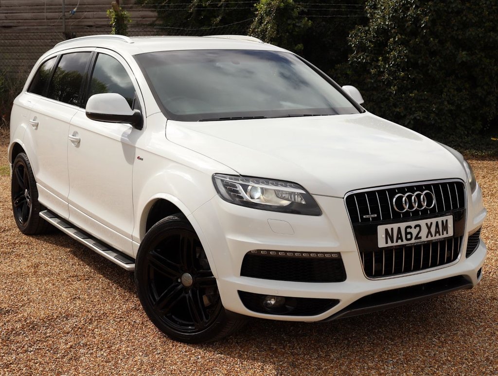 View our AUDI Q7