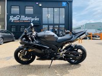 USED 2007 57 YAMAHA R1 MY08  WITH AKRAPOVIC RACE EXHAUSTS