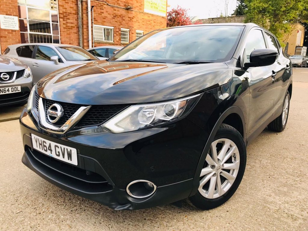 View our NISSAN QASHQAI