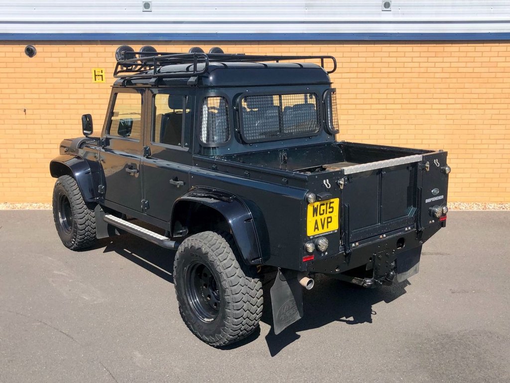 USED 2015 15 LAND ROVER DEFENDER 110 Double cab // 2.2 TD DCB // 4d // 122 BHP // spectre styling // Px swap 