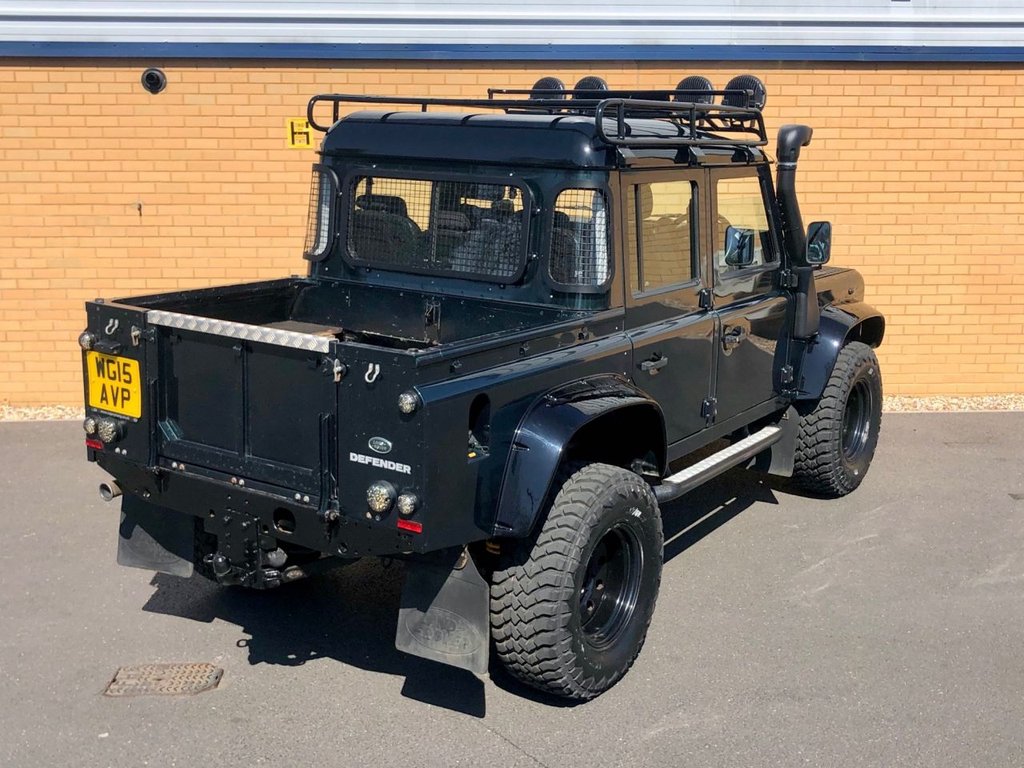 USED 2015 15 LAND ROVER DEFENDER 110 Double cab // 2.2 TD DCB // 4d // 122 BHP // spectre styling // Px swap 