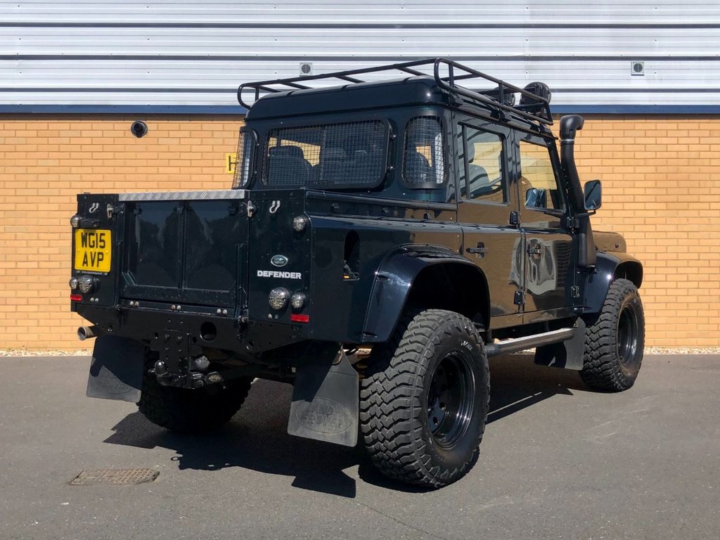 USED 2015 15 LAND ROVER DEFENDER 110 Double cab // 2.2 TD DCB // 4d // 122 BHP // spectre styling // Px swap 