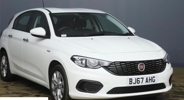 2017 67 Fiat Tipo 1.4 EASY 5d 94 BHP