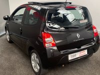 USED 2010 10 RENAULT TWINGO 1.1 DYNAMIQUE 16V 3d 75 BHP 
