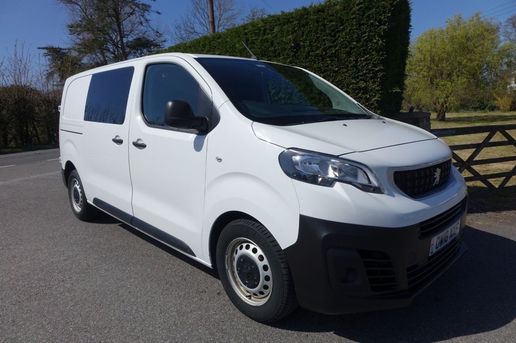 View our PEUGEOT EXPERT