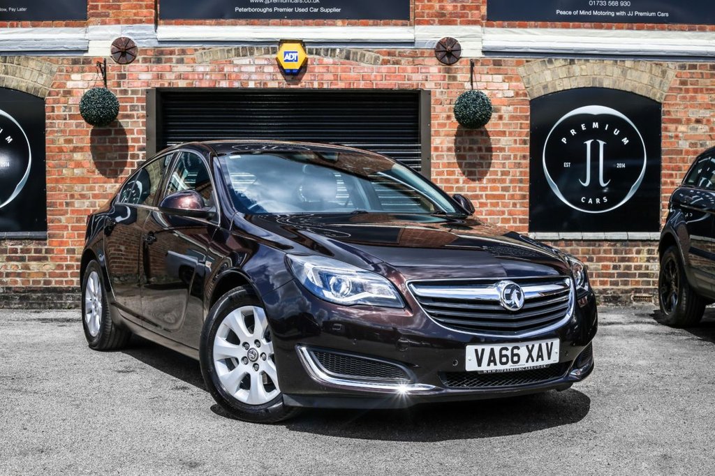 View our VAUXHALL INSIGNIA