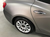 USED 2014 64 MASERATI GHIBLI 3.0 DV6 4d 275 BHP * CRUISE CONTROL   * BLUETOOTH * NAVIGATION  * 4 SERVICE STAMPS * CLIMATE CONTROL
