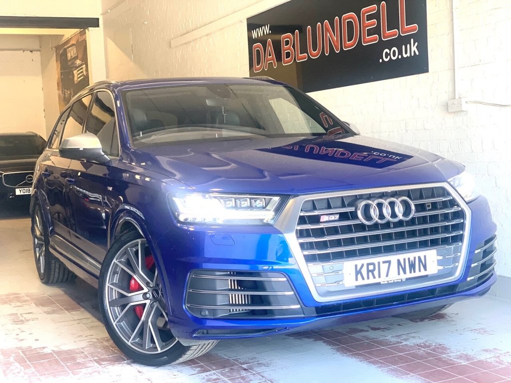 View our AUDI Q7