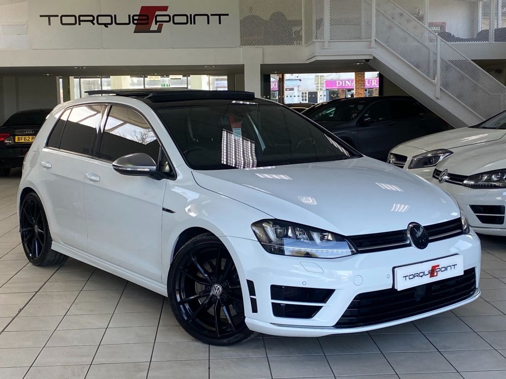 View our VOLKSWAGEN GOLF