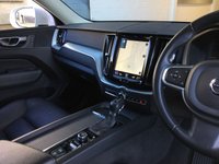 USED 2017 67 VOLVO XC60 2.0 D4 MOMENTUM AWD 5d 188 BHP 