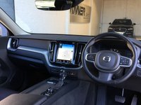 USED 2017 67 VOLVO XC60 2.0 D4 MOMENTUM AWD 5d 188 BHP 