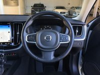 USED 2017 67 VOLVO XC60 2.0 D4 MOMENTUM AWD 5d 188 BHP 