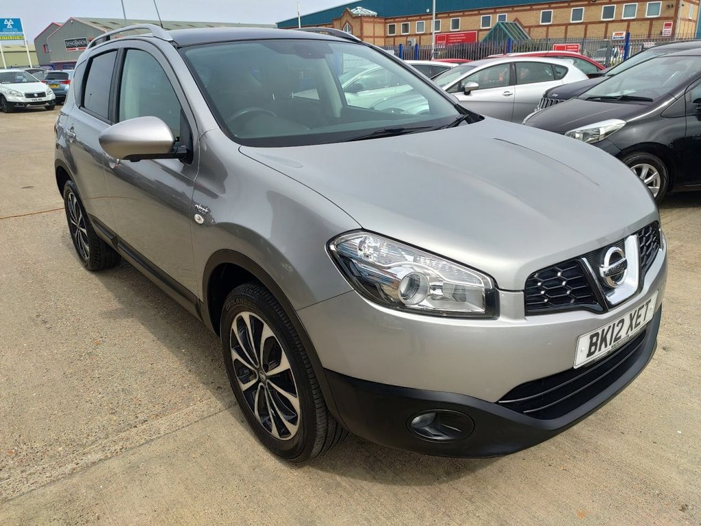 View our NISSAN QASHQAI