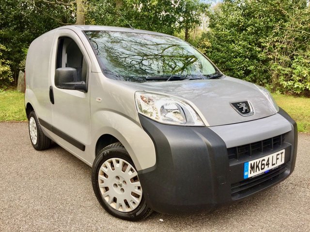 2014 64 Peugeot Bipper 1.2 HDI SE 5d 75 BHP  + VAT //WOOD PANELLED//GREAT CONDITION//JUST SERVICED AND MOT'D BY US