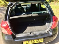 USED 2006 55 TOYOTA YARIS 1.3 T SPIRIT VVT-I MM 5d AUTO 86 BHP PART EXCHANGE TO CLEAR GREAT CONDITION WITH EXCELLENT SERVICE HISTORY X11 TOYOTA MAIN DEALER SERVICE STAMPS