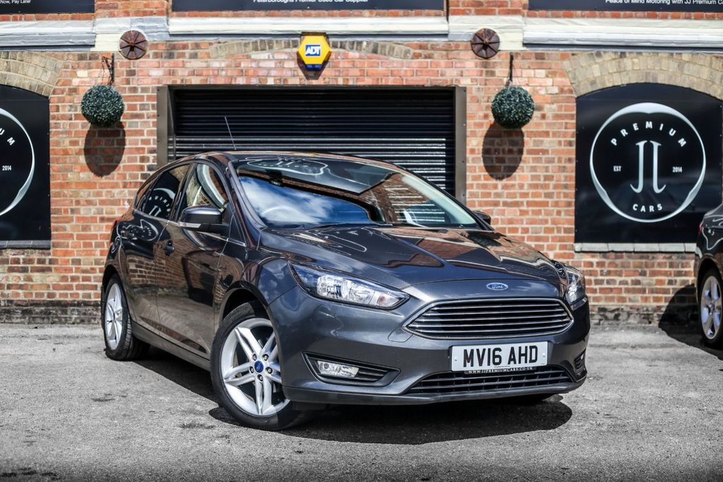 View our FORD FOCUS
