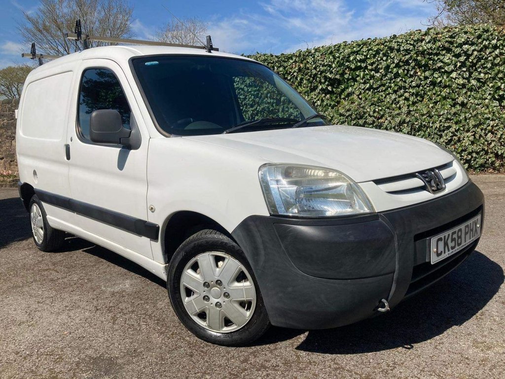 View our PEUGEOT PARTNER