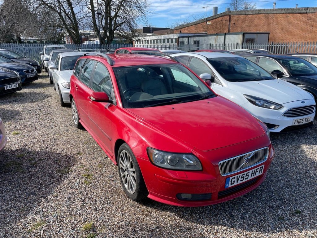 View our VOLVO V50