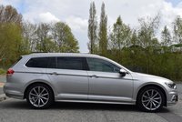 USED 2015 15 VOLKSWAGEN PASSAT 2.0 R LINE TDI BLUEMOTION TECHNOLOGY 5d 148 BHP 50,000 MILES! FULL SERVICE HISTORY! 2 KEYS! NAV! DAB!