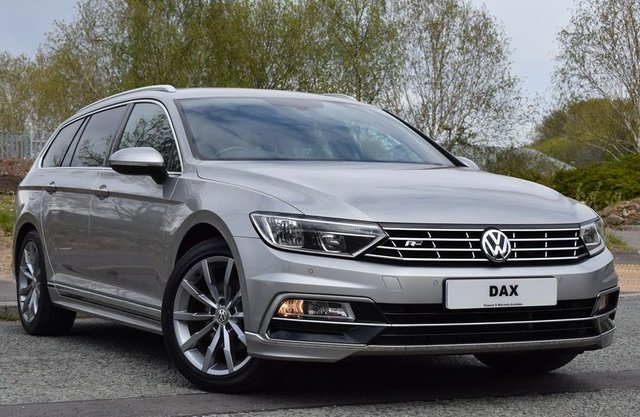 2015 15 Volkswagen Passat 2.0 R LINE TDI BLUEMOTION TECHNOLOGY 5d 148 BHP