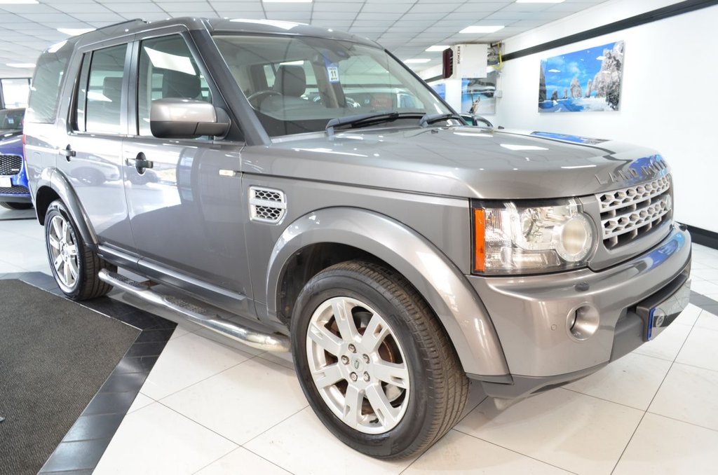 View our LAND ROVER DISCOVERY