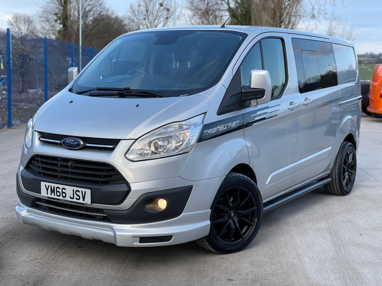 ford transit custom 2016 Hospital Insurance Management Services