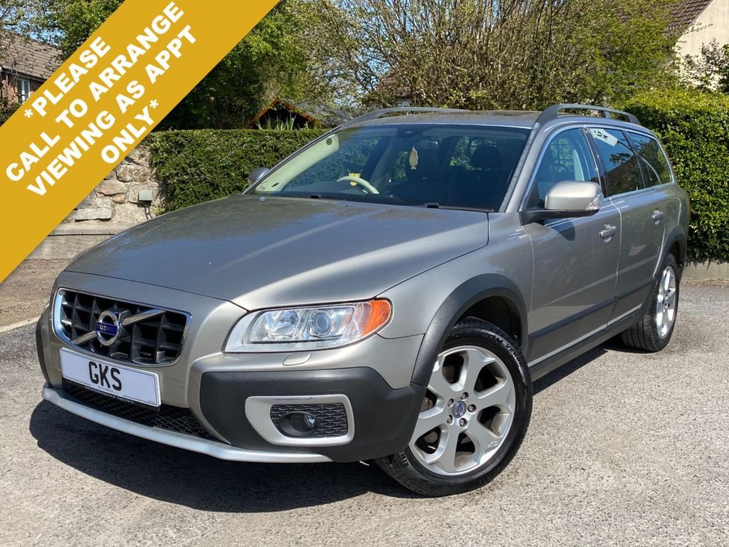 View our VOLVO XC70