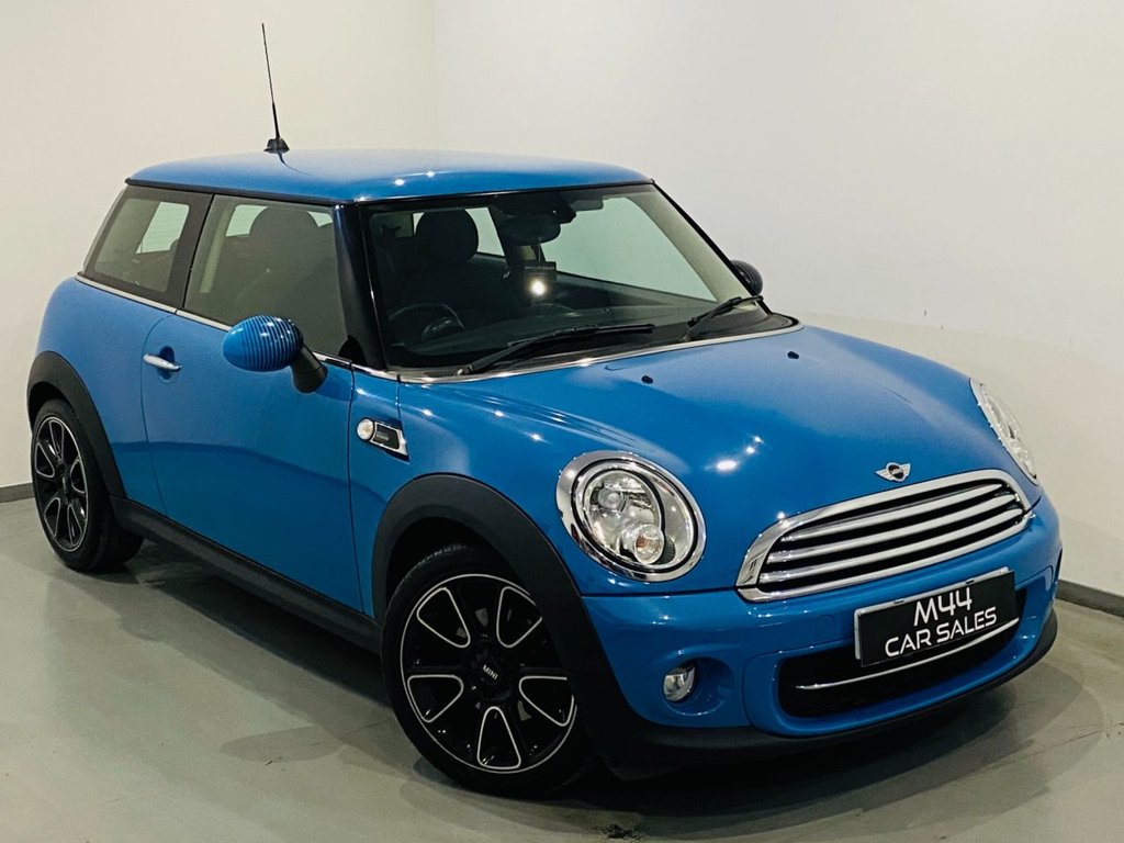View our MINI HATCH COOPER