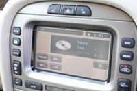 USED 2010 L JAGUAR X-TYPE 2.2 SE 4d AUTO 145 BHP SAT  NAV. LEATHER. F&R PARK SENSORS