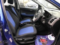 USED 2010 10 HYUNDAI I20 1.2 COMFORT 5d 77 BHP Bright Metallic Paint + Air Con & AUX Input