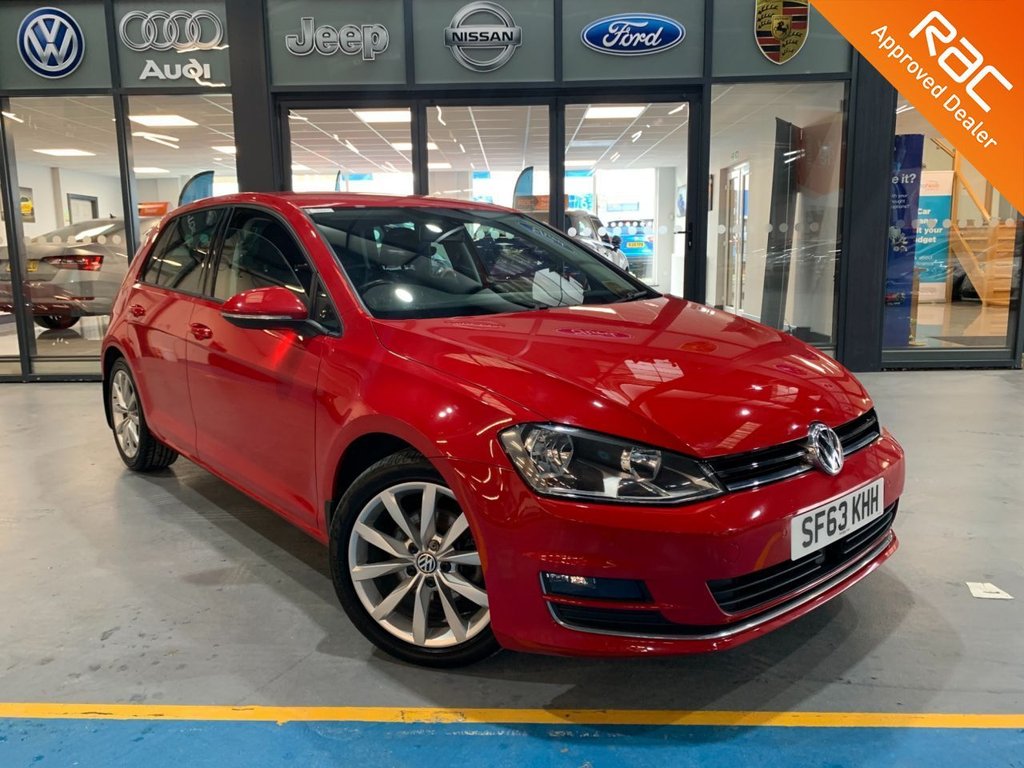 View our VOLKSWAGEN GOLF