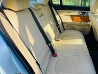 USED 2012 12 JAGUAR XF 2.2 D SE 4d 163 BHP OUTSTANDING CONDITION - AUTOMATIC - LOW MILEAGE - RECENT CAMBELT