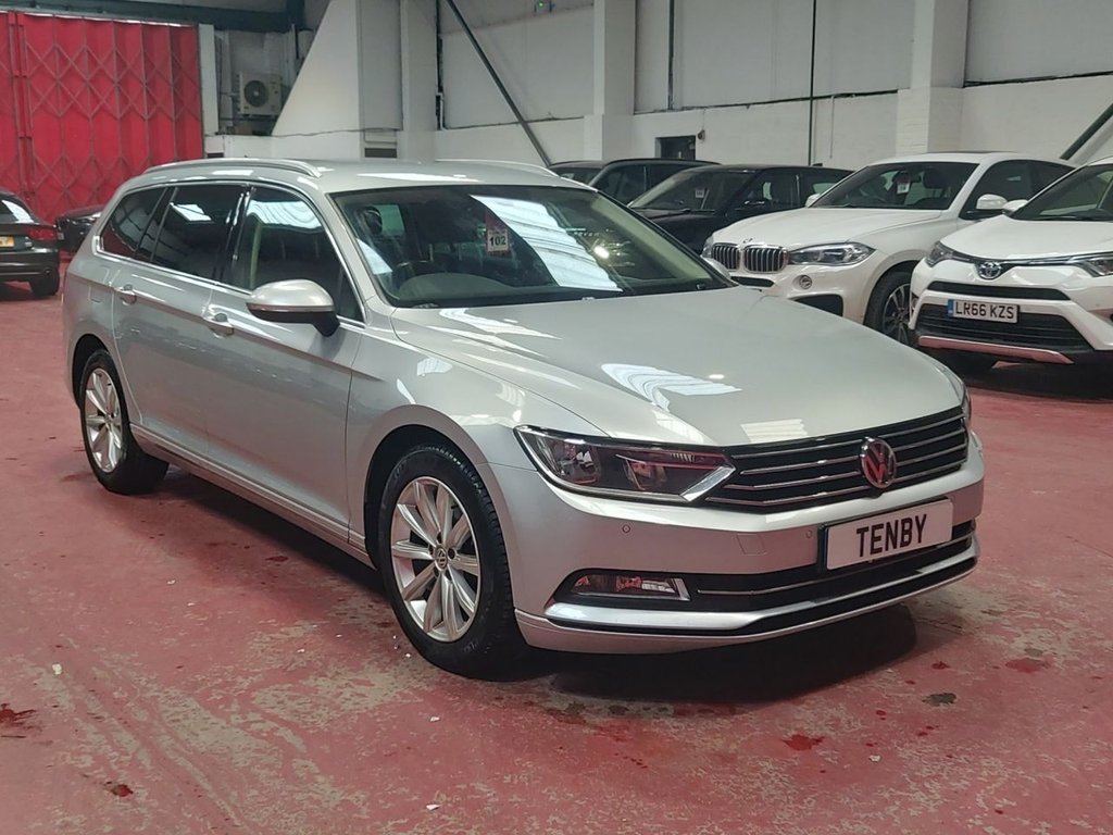 View our VOLKSWAGEN PASSAT