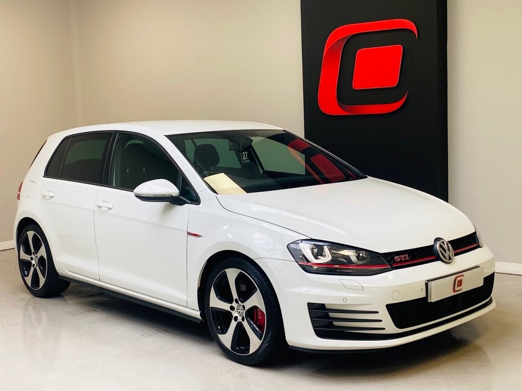 View our VOLKSWAGEN GOLF